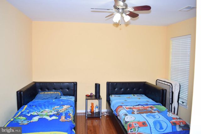 3791 LOUISE AVE, Chantilly, VA 20151