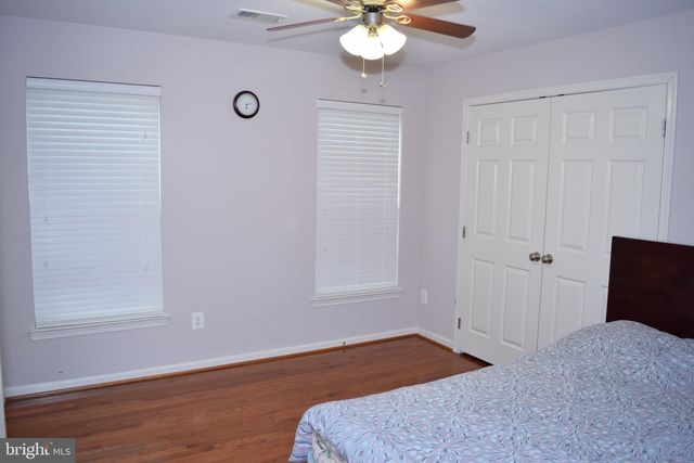 3791 LOUISE AVE, Chantilly, VA 20151