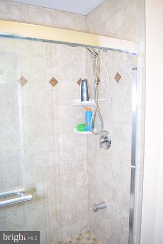 3791 LOUISE AVE, Chantilly, VA 20151
