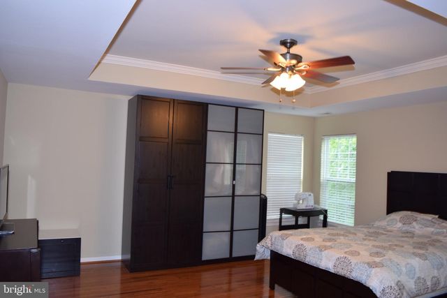 3791 LOUISE AVE, Chantilly, VA 20151