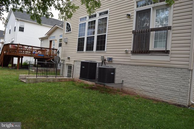 3791 LOUISE AVE, Chantilly, VA 20151