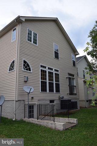 3791 LOUISE AVE, Chantilly, VA 20151
