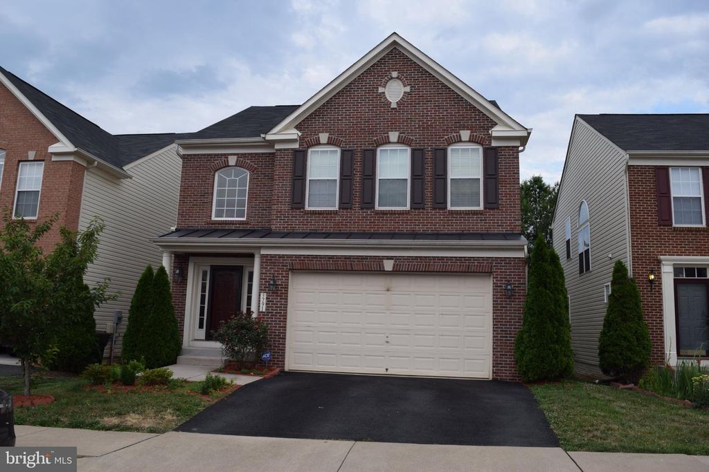 3791 LOUISE AVE, Chantilly, VA 20151