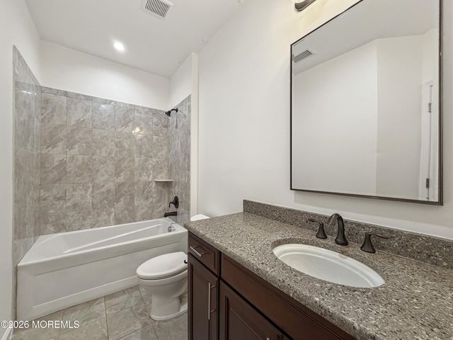 6 Cottrell Court, Old Bridge, NJ 08857