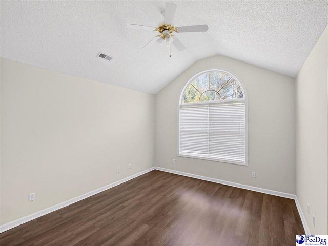 3188 Raccoon Rd, Manning, SC 29102