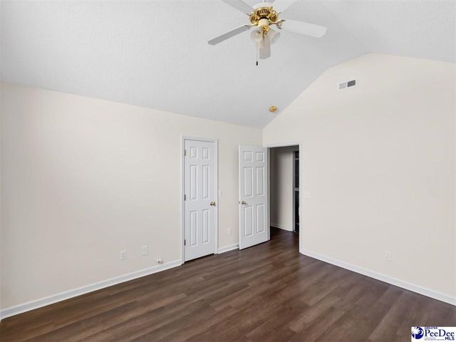 3188 Raccoon Rd, Manning, SC 29102