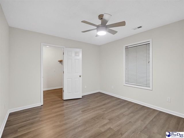 3188 Raccoon Rd, Manning, SC 29102