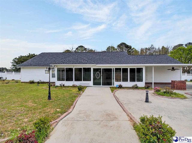 3188 Raccoon Rd, Manning, SC 29102