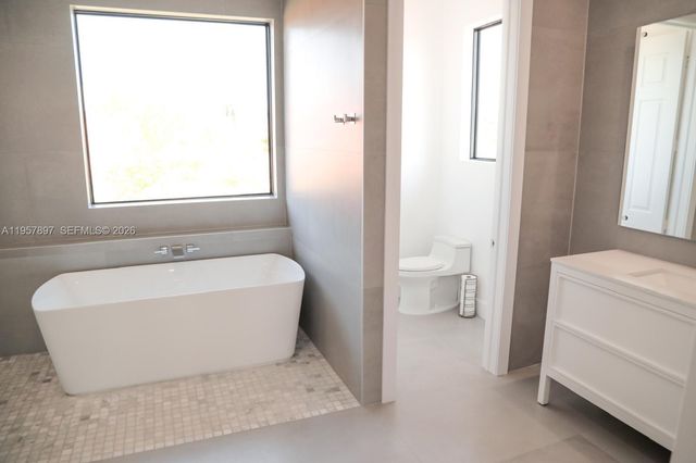 19209 SW 80th Ct, Cutler Bay, FL 33157