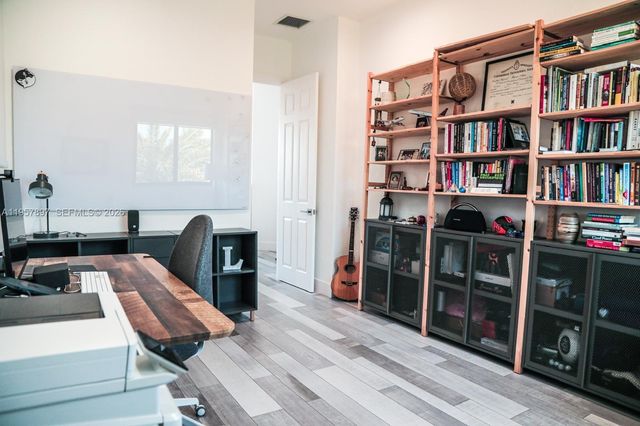 19209 SW 80th Ct, Cutler Bay, FL 33157