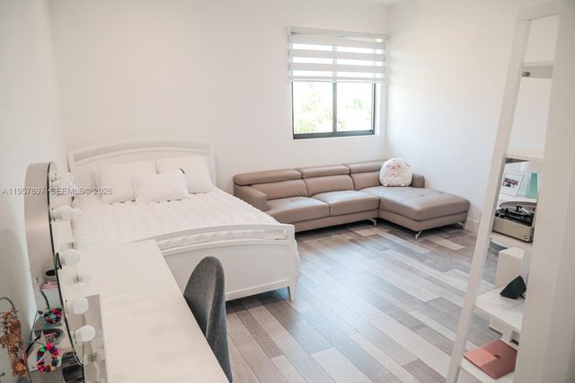 19209 SW 80th Ct, Cutler Bay, FL 33157