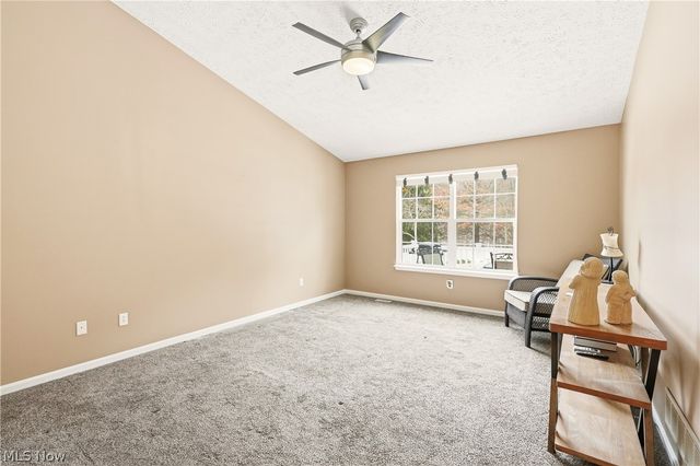 2551 Edgebrook Crossing, Twinsburg, OH 44087