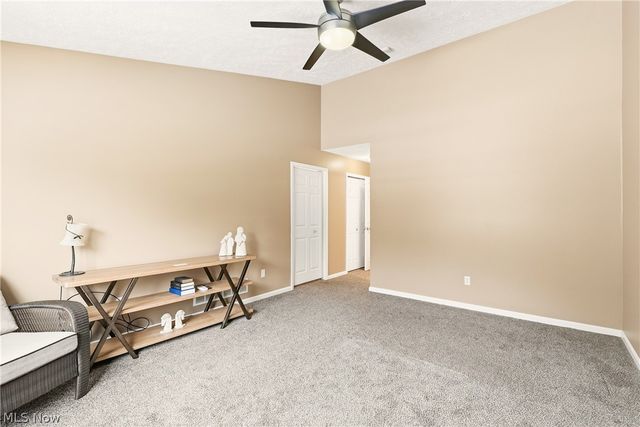 2551 Edgebrook Crossing, Twinsburg, OH 44087