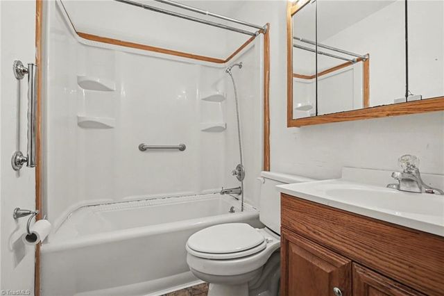 160 Ward Road, Eden, NC 27288