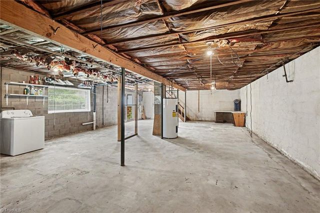 160 Ward Road, Eden, NC 27288