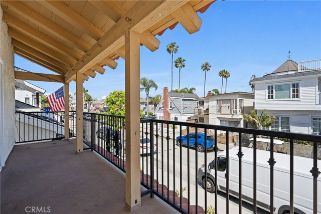 131 Opal Ave, Newport Beach, CA 92662