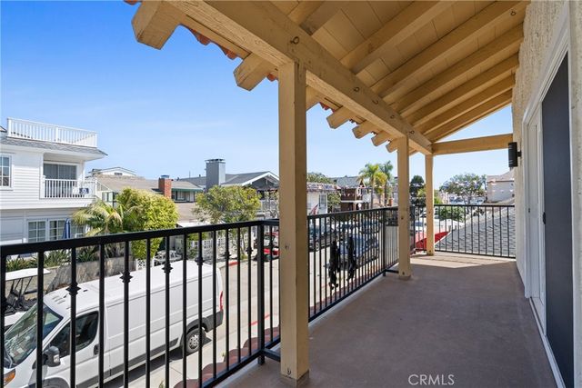 131 Opal Ave, Newport Beach, CA 92662