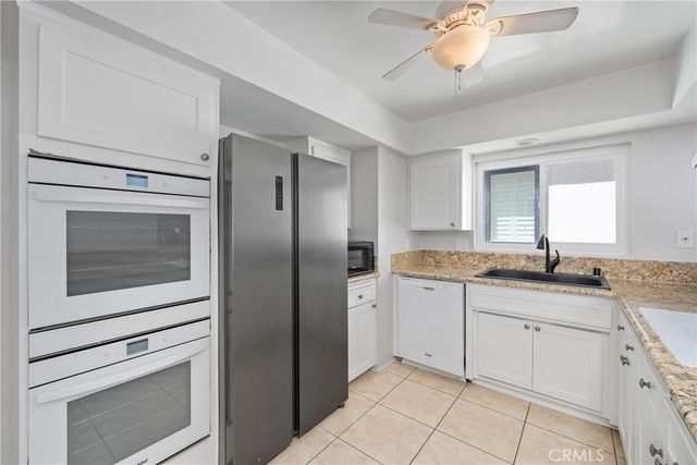 131 Opal Ave, Newport Beach, CA 92662