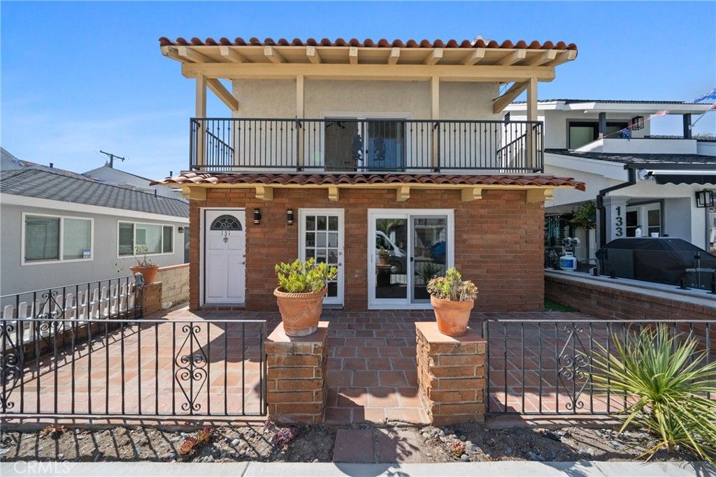 131 Opal Ave, Newport Beach, CA 92662