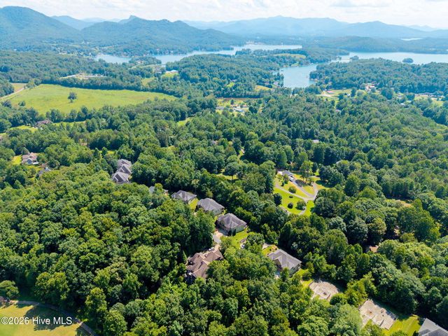 358 Licklog Ridge, Hayesville, NC 28904