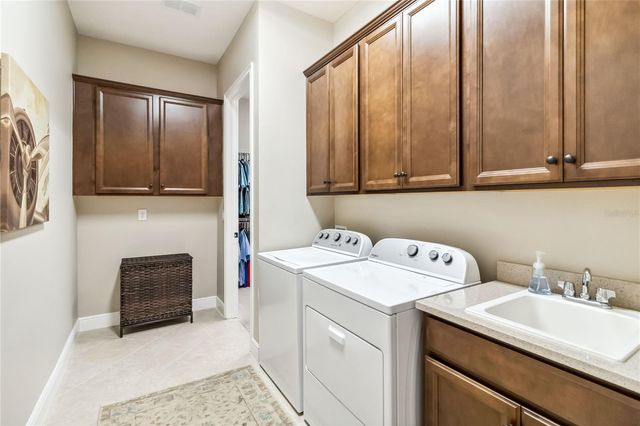 2748 GREENLANDS STREET, St Cloud, FL 34772