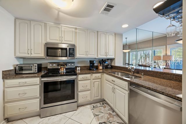 2 Shelter Cove Ln Apt 207, Hilton Head Island, SC 29928