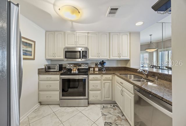 2 Shelter Cove Ln Apt 207, Hilton Head Island, SC 29928