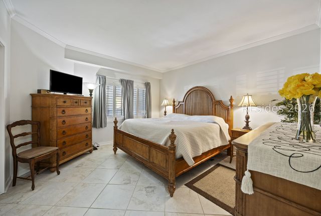 2 Shelter Cove Ln Apt 207, Hilton Head Island, SC 29928