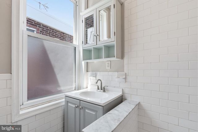 2822 CEDAR ST, Philadelphia, PA 19134
