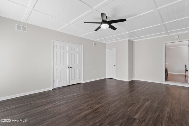 4300 Pennhurst Court, Wilmington, NC 28405