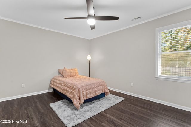 4300 Pennhurst Court, Wilmington, NC 28405