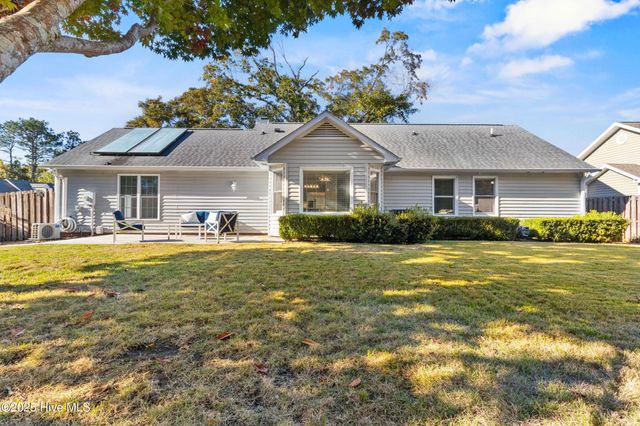 4300 Pennhurst Court, Wilmington, NC 28405