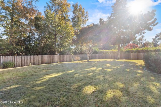 4300 Pennhurst Court, Wilmington, NC 28405