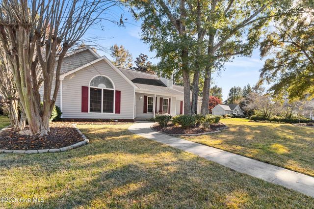 4300 Pennhurst Court, Wilmington, NC 28405