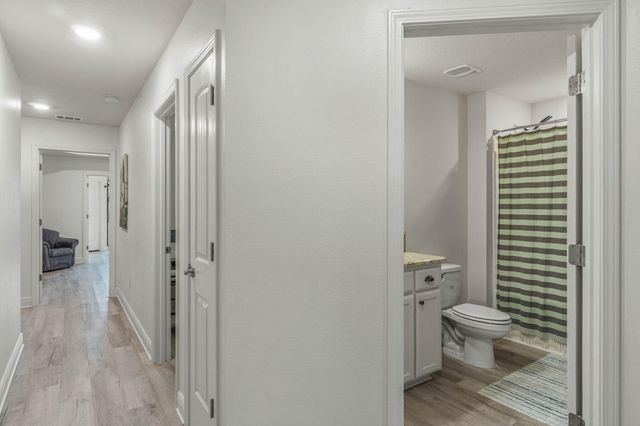 2929 Sherwood Dr. Drive, Navarre, FL 32566