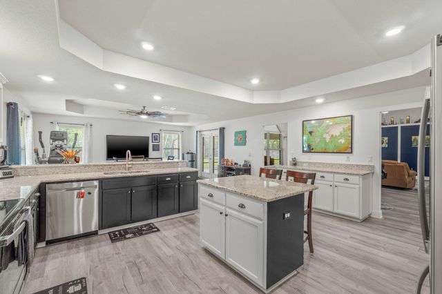 2929 Sherwood Dr. Drive, Navarre, FL 32566