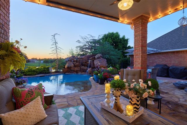 205 W Waterfront Drive, Tuttle, OK 73089