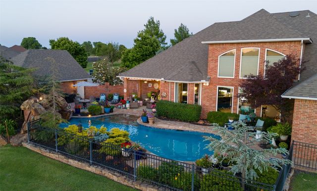 205 W Waterfront Drive, Tuttle, OK 73089