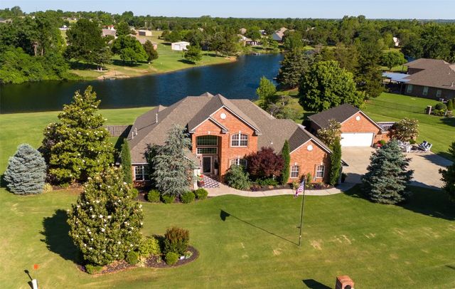205 W Waterfront Drive, Tuttle, OK 73089