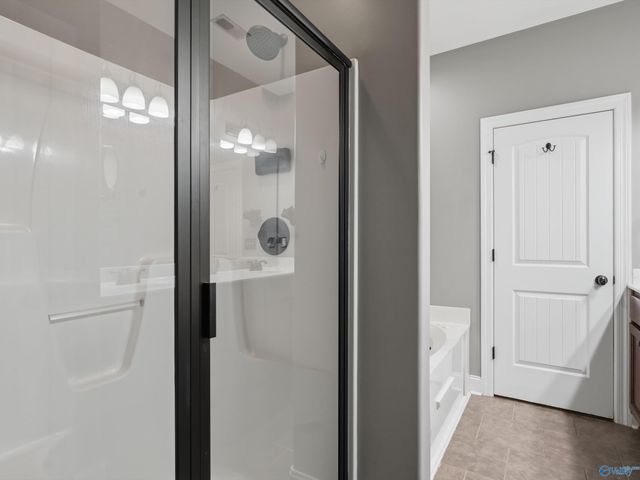 7553 Crestridge Drive, Owens Cross Roads, AL 35763