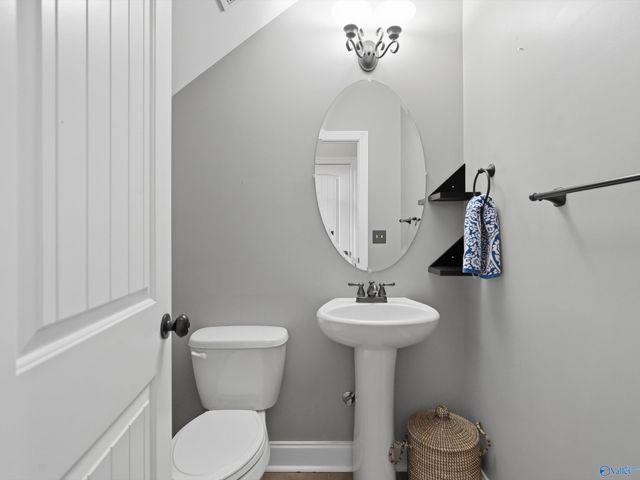 7553 Crestridge Drive, Owens Cross Roads, AL 35763