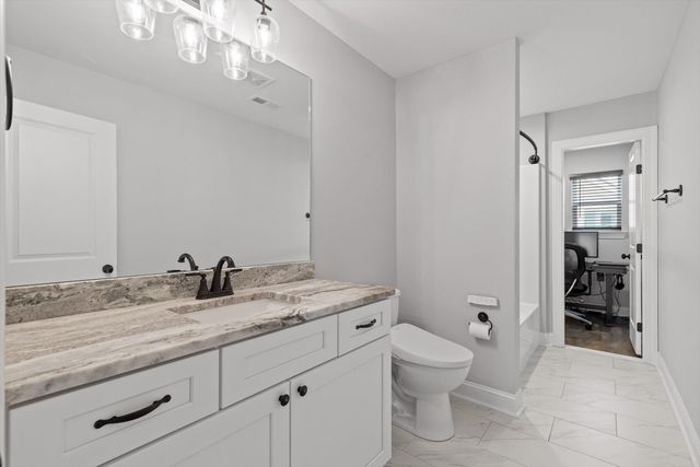 1046 Silverpine Drive, Chattanooga, TN 37421