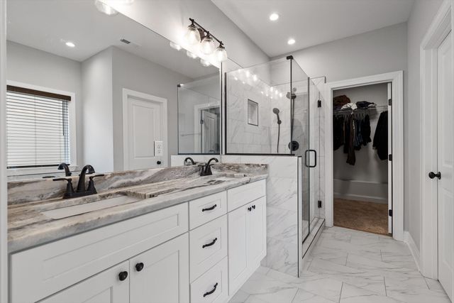 1046 Silverpine Drive, Chattanooga, TN 37421