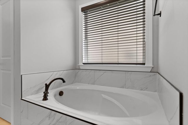 1046 Silverpine Drive, Chattanooga, TN 37421