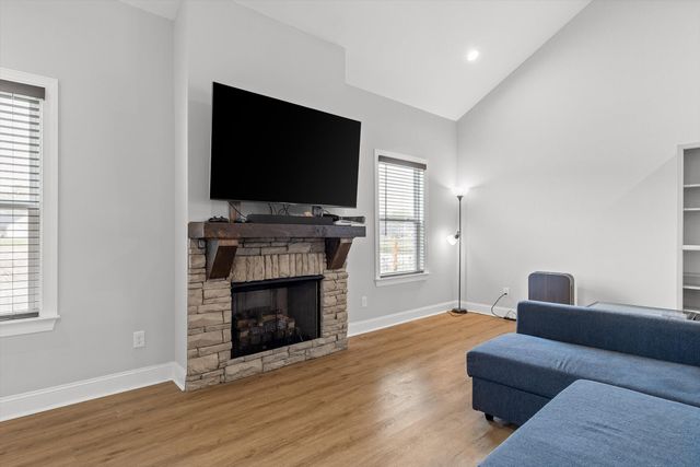 1046 Silverpine Drive, Chattanooga, TN 37421