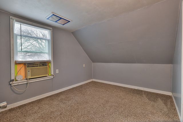 109 W Walnut Street, New Sharon, IA 50207