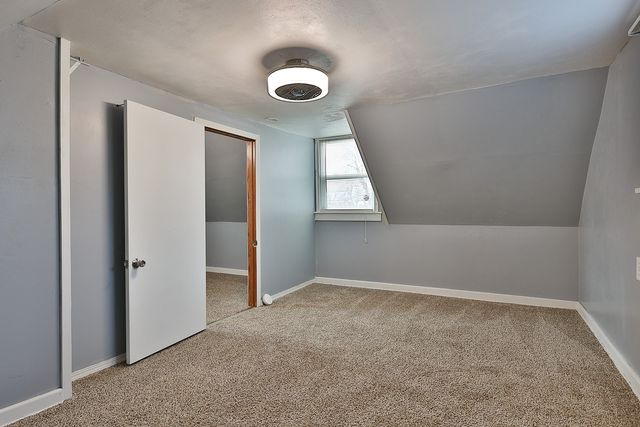 109 W Walnut Street, New Sharon, IA 50207