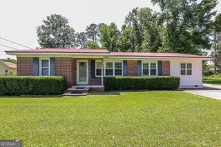 7 Oak Street, Bloomingdale, GA 31302