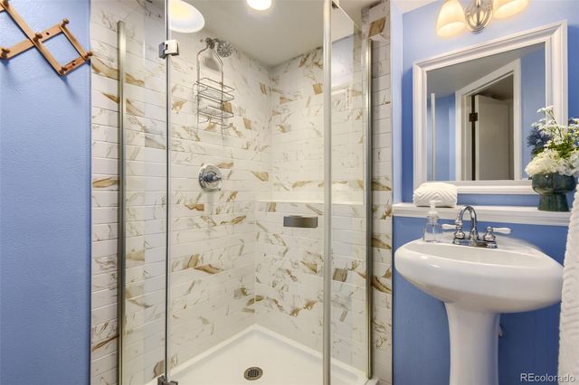 4851 S Quintero Circle, Aurora, CO 80015
