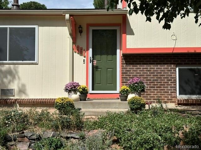 4851 S Quintero Circle, Aurora, CO 80015